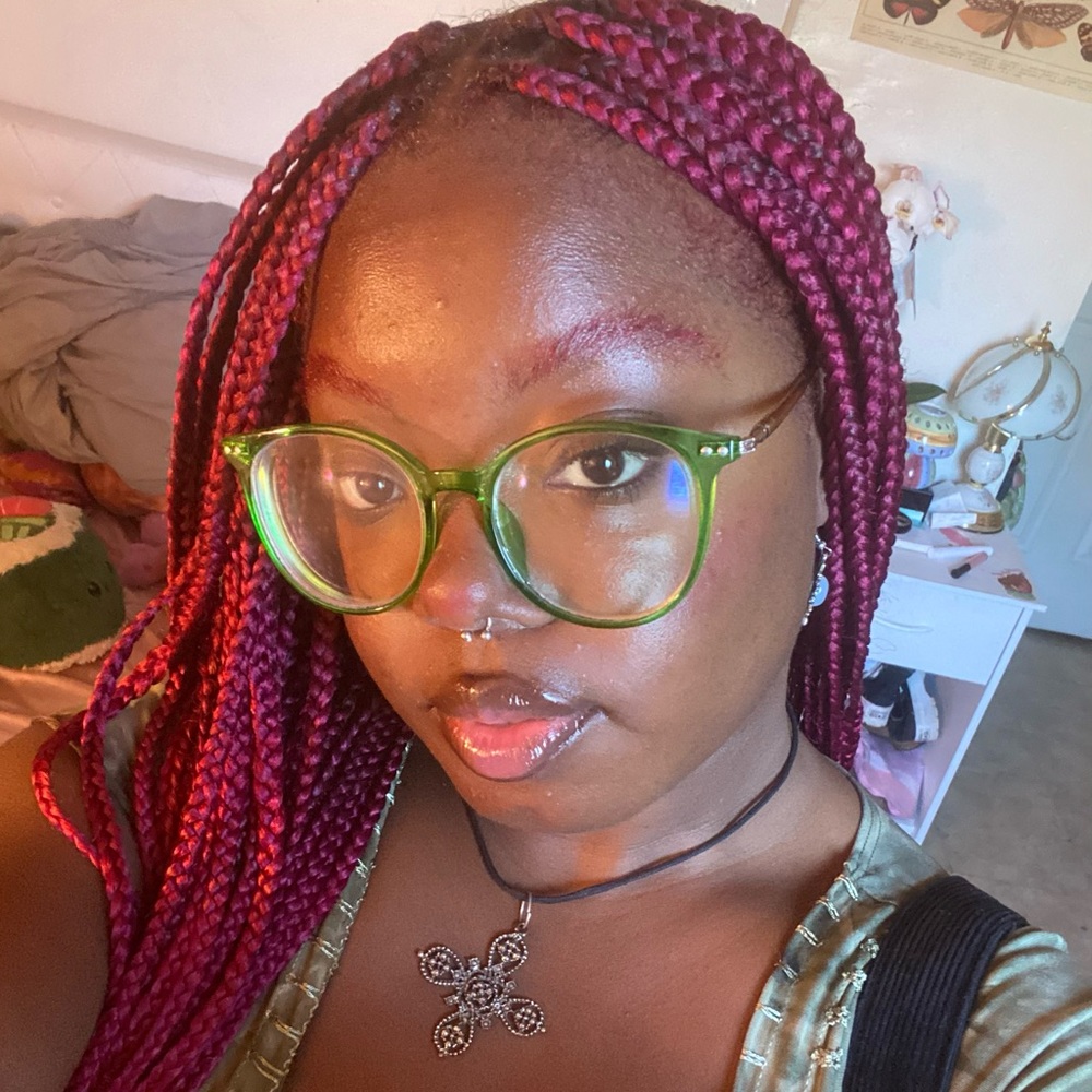 Meet your Posher, Mareisha